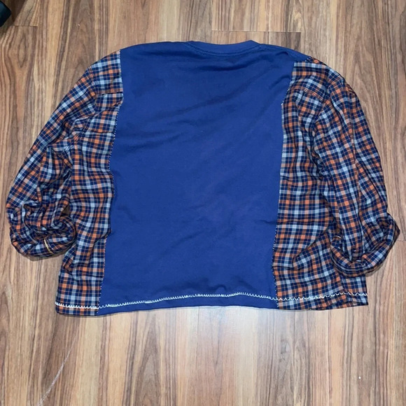 Denver Broncos Handcrafted Top - Picture 6 of 6